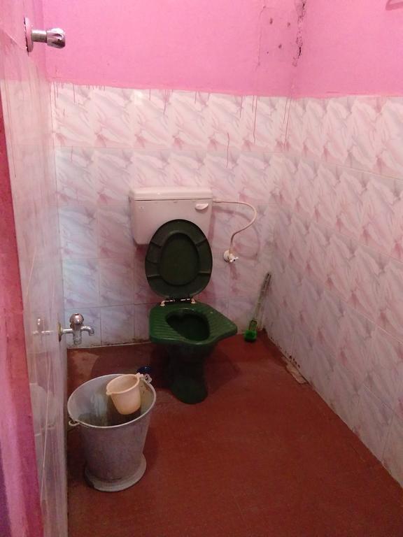 Ravi Guesthouse Хампи Екстериор снимка